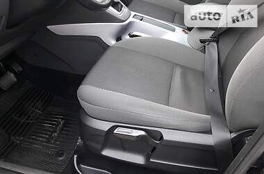 Позашляховик / Кросовер Ford Kuga 2011 в 