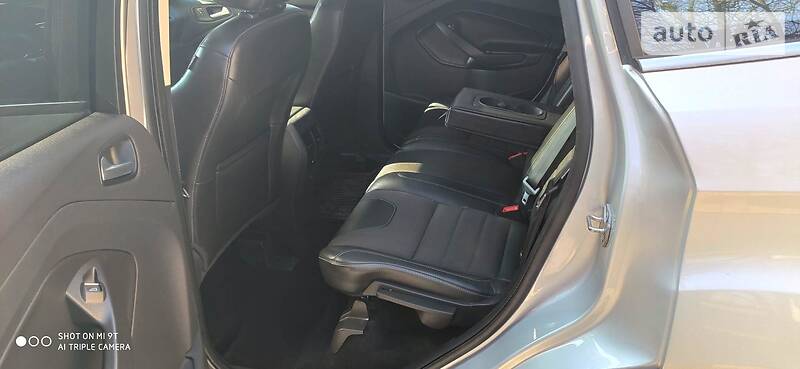 Позашляховик / Кросовер Ford Kuga 2014 в Нововолинську