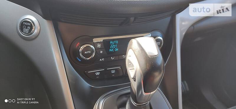 Позашляховик / Кросовер Ford Kuga 2014 в Нововолинську