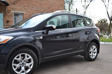 Позашляховик / Кросовер Ford Kuga 2011 в 
