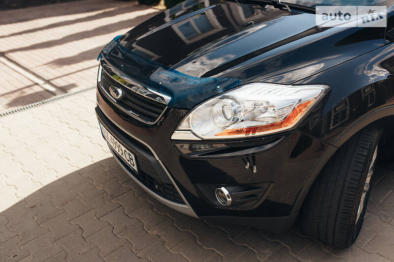 Хетчбек Ford Kuga 2011 в Хмельницькому