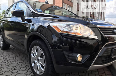 Внедорожник / Кроссовер Ford Kuga 2010 в Ивано-Франковске