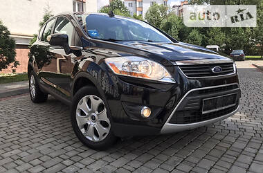 Внедорожник / Кроссовер Ford Kuga 2010 в Ивано-Франковске