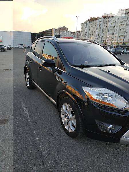 Позашляховик / Кросовер Ford Kuga 2011 в Івано-Франківську
