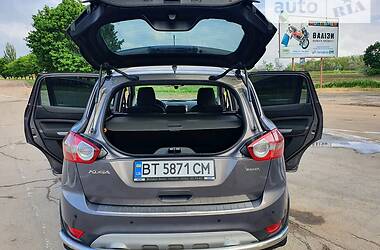 Внедорожник / Кроссовер Ford Kuga 2011 в Херсоне