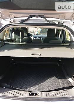 Внедорожник / Кроссовер Ford Kuga 2011 в 
