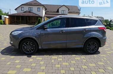 Внедорожник / Кроссовер Ford Kuga 2014 в Стрые