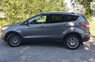 Внедорожник / Кроссовер Ford Kuga 2013 в Днепре