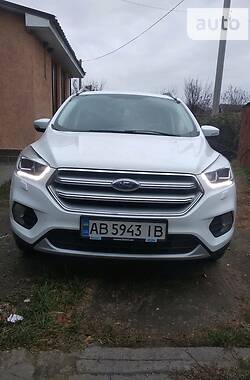 Внедорожник / Кроссовер Ford Kuga 2018 в Кодыме