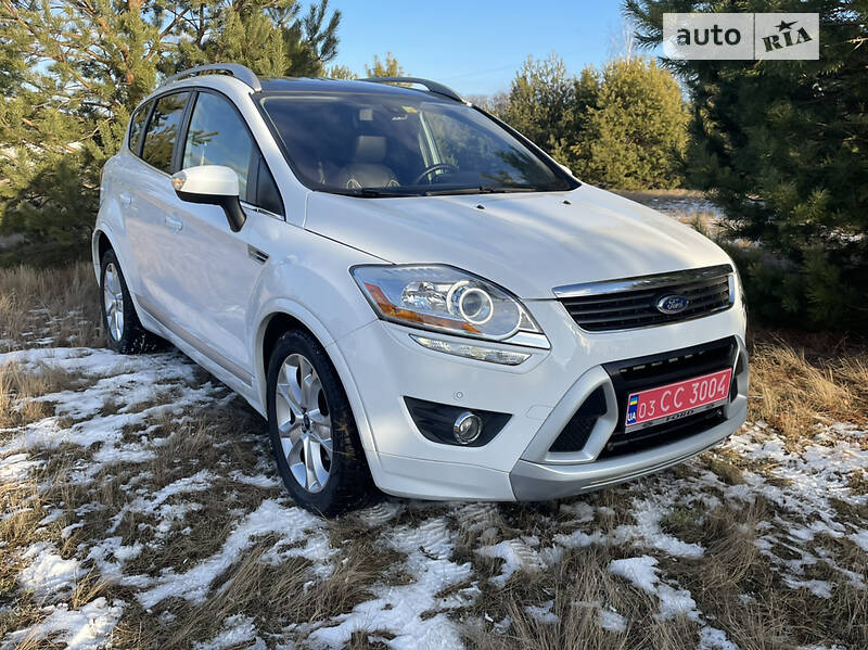 Внедорожник / Кроссовер Ford Kuga 2012 в Киеве