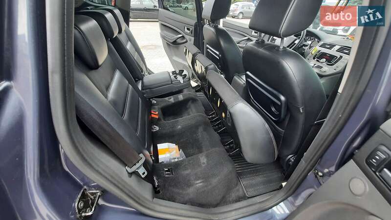 Внедорожник / Кроссовер Ford Kuga 2011 в Львове