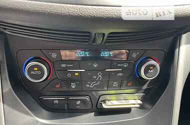 Внедорожник / Кроссовер Ford Kuga 2018 в 