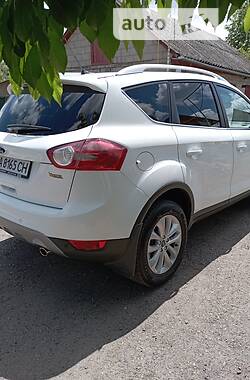 Позашляховик / Кросовер Ford Kuga 2012 в Смілі