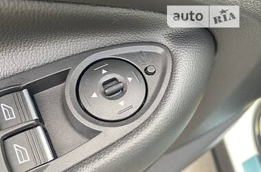 Внедорожник / Кроссовер Ford Kuga 2019 в 