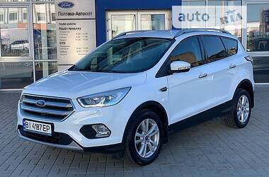 Внедорожник / Кроссовер Ford Kuga 2018 в 