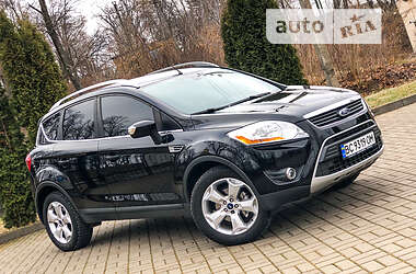 Позашляховик / Кросовер Ford Kuga 2010 в 