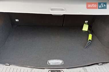 Внедорожник / Кроссовер Ford Kuga 2011 в 