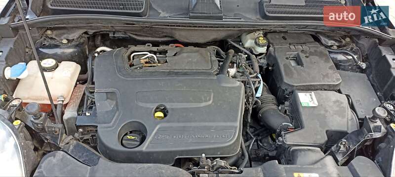 Позашляховик / Кросовер Ford Kuga 2011 в Луцьку