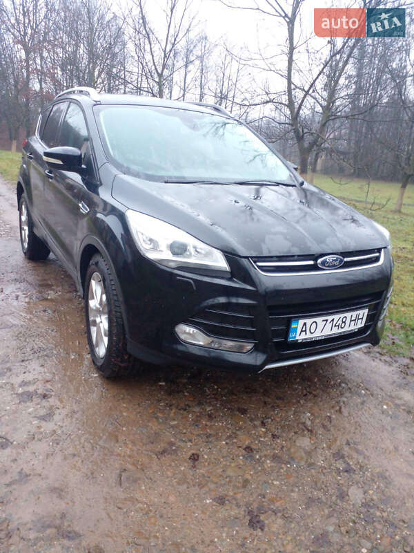 Позашляховик / Кросовер Ford Kuga 2014 в Тячеві фото 2 Позашляховик / Кросовер Ford Kuga 2014 в Тячеві