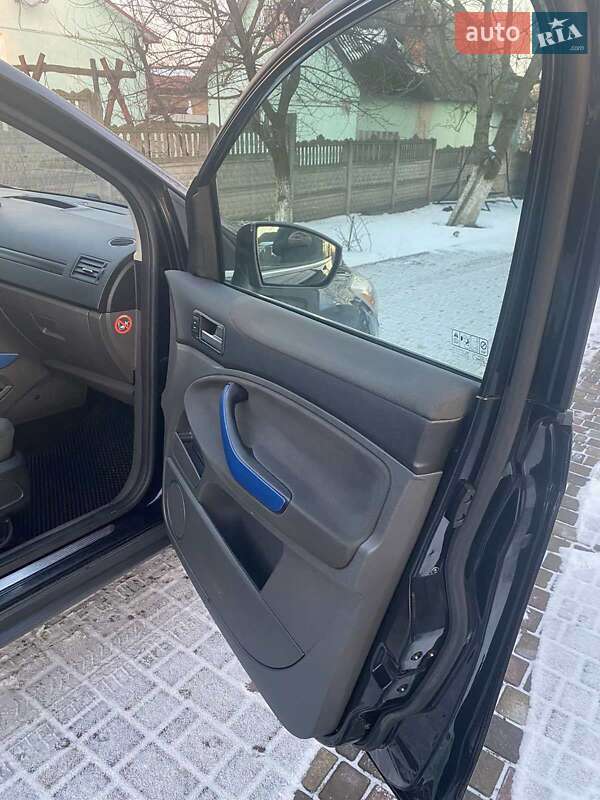 Внедорожник / Кроссовер Ford Kuga 2008 в Сокале