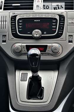 Внедорожник / Кроссовер Ford Kuga 2013 в 