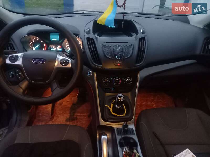 Ford Kuga 2014