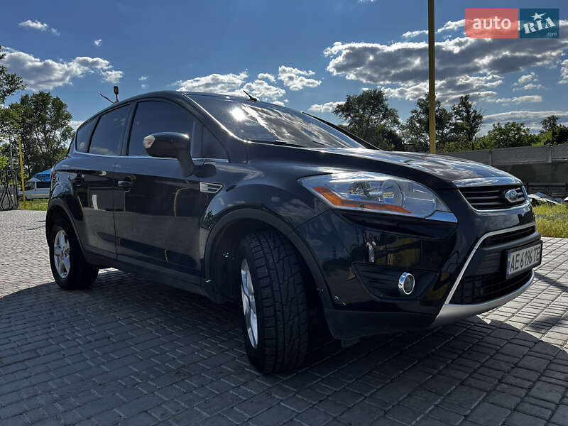 Внедорожник / Кроссовер Ford Kuga 2010 в Павлограде фото 6 Внедорожник / Кроссовер Ford Kuga 2010 в Павлограде