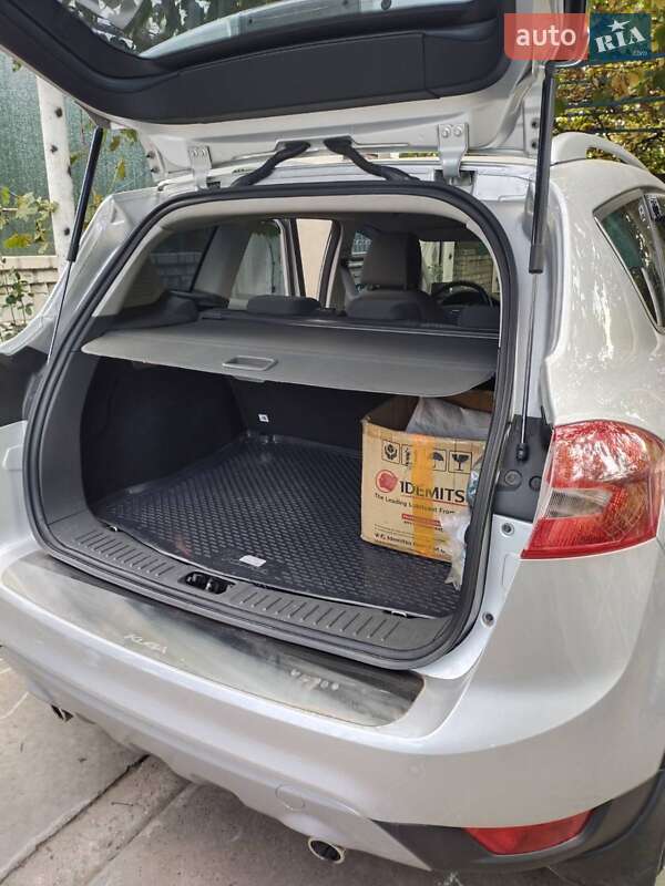 Внедорожник / Кроссовер Ford Kuga 2011 в Измаиле