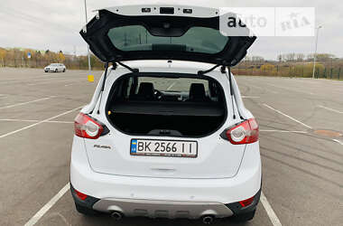 Внедорожник / Кроссовер Ford Kuga 2011 в Ровно