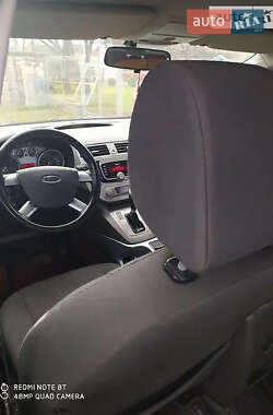 Внедорожник / Кроссовер Ford Kuga 2011 в 