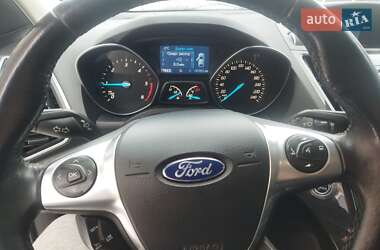 Внедорожник / Кроссовер Ford Kuga 2013 в Звягеле