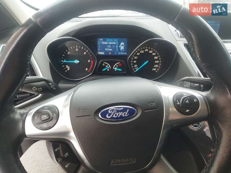 Внедорожник / Кроссовер Ford Kuga 2013 в Звягеле фото 2 Внедорожник / Кроссовер Ford Kuga 2013 в Звягеле