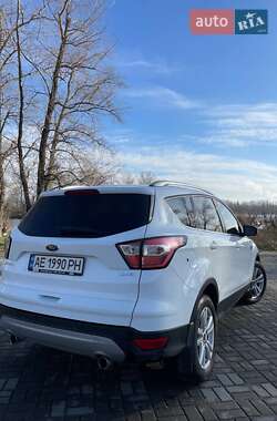 Внедорожник / Кроссовер Ford Kuga 2017 в Днепре