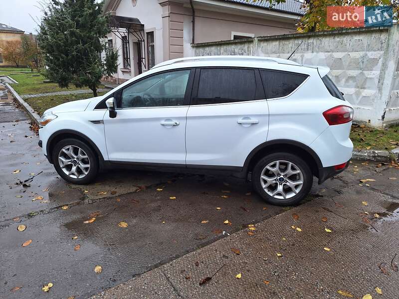 Ford Kuga 2011