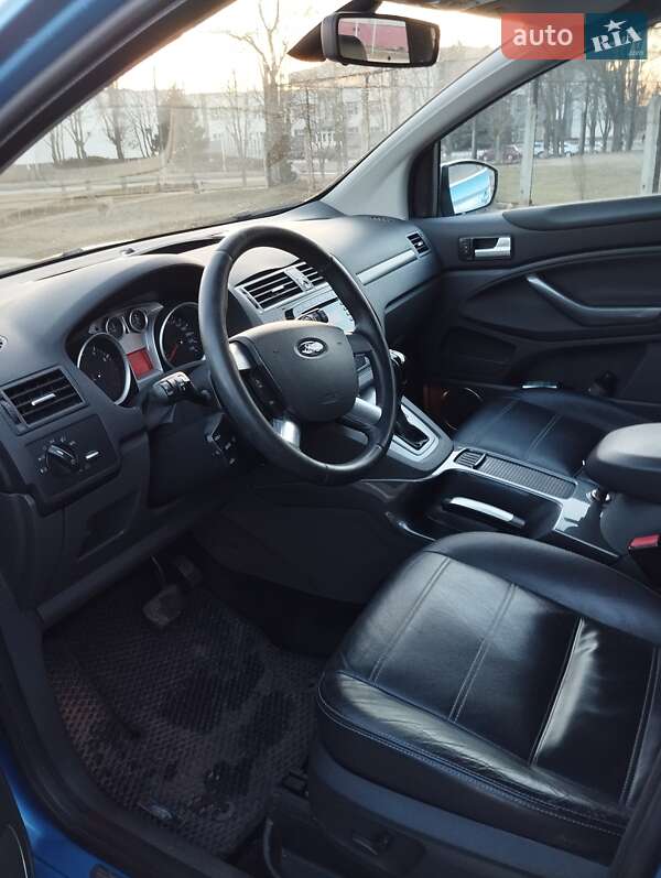 Внедорожник / Кроссовер Ford Kuga 2010 в Южноукраинске