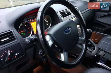 Внедорожник / Кроссовер Ford Kuga 2012 в Львове