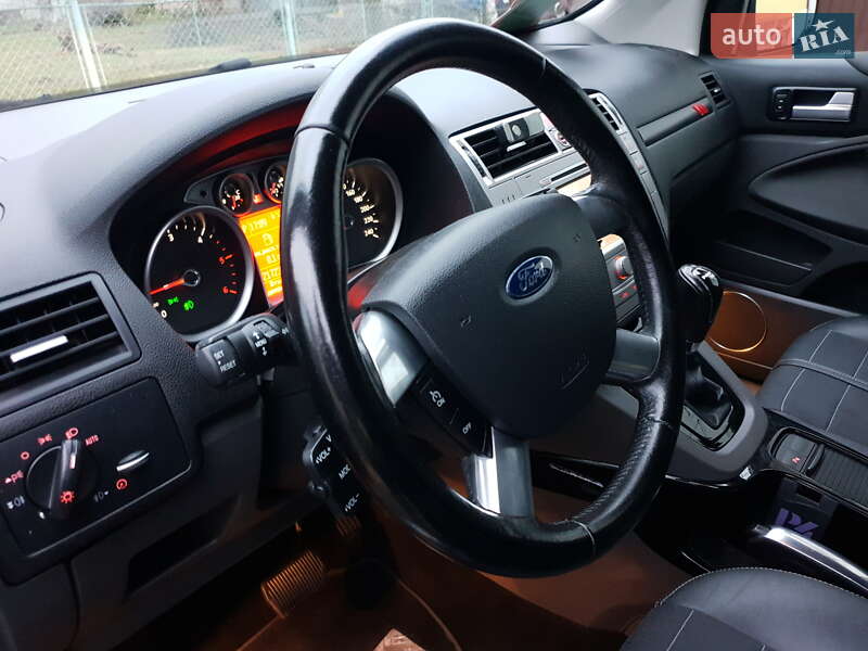 Внедорожник / Кроссовер Ford Kuga 2012 в Львове фото 38 Внедорожник / Кроссовер Ford Kuga 2012 в Львове