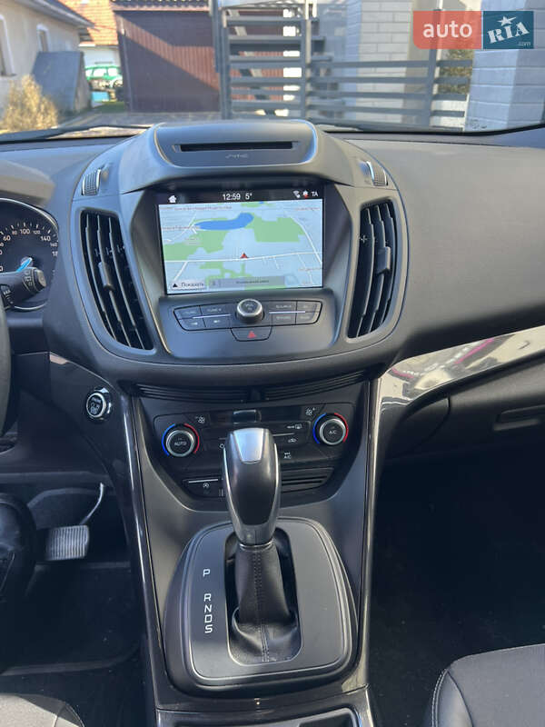 Внедорожник / Кроссовер Ford Kuga 2017 в Коломые