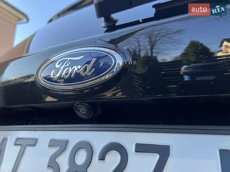 Внедорожник / Кроссовер Ford Kuga 2017 в Коломые