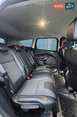 Внедорожник / Кроссовер Ford Kuga 2013 в Шептицькому