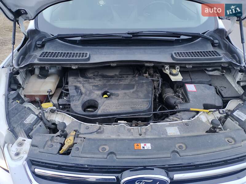 Внедорожник / Кроссовер Ford Kuga 2013 в Шептицькому