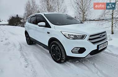 Позашляховик / Кросовер Ford Kuga 2019 в Овручі
