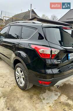 Позашляховик / Кросовер Ford Kuga 2018 в Томашполі