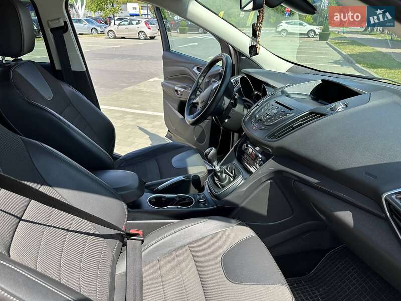Внедорожник / Кроссовер Ford Kuga 2014 в Новоукраинке фото 12 Внедорожник / Кроссовер Ford Kuga 2014 в Новоукраинке