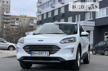 Позашляховик / Кросовер Ford Kuga 2021 в Одесі