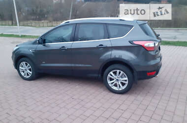 Внедорожник / Кроссовер Ford Kuga 2018 в Трускавце