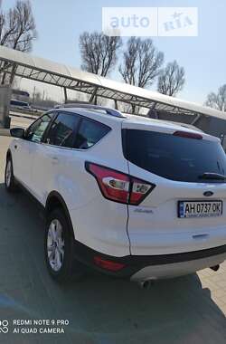 Внедорожник / Кроссовер Ford Kuga 2019 в Днепре