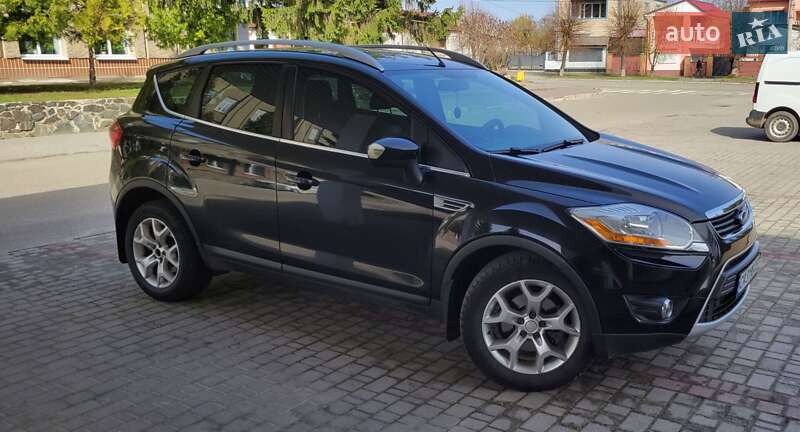 Внедорожник / Кроссовер Ford Kuga 2010 в Корсуне-Шевченковском фото 15 Внедорожник / Кроссовер Ford Kuga 2010 в Корсуне-Шевченковском