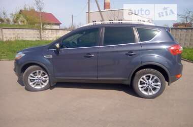 Внедорожник / Кроссовер Ford Kuga 2012 в Червонограде