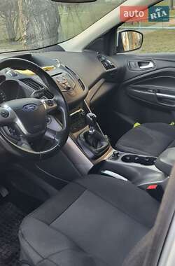 Внедорожник / Кроссовер Ford Kuga 2013 в Киеве
